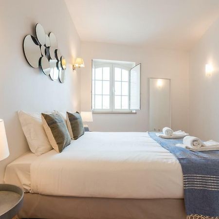 Alfama Modern Two-Bedroom Apartment W/ River View And Parking - By Lu Holidays Lisboa Exteriör bild
